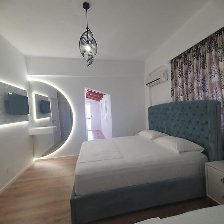 Murati Suites Саранде Екстериор снимка