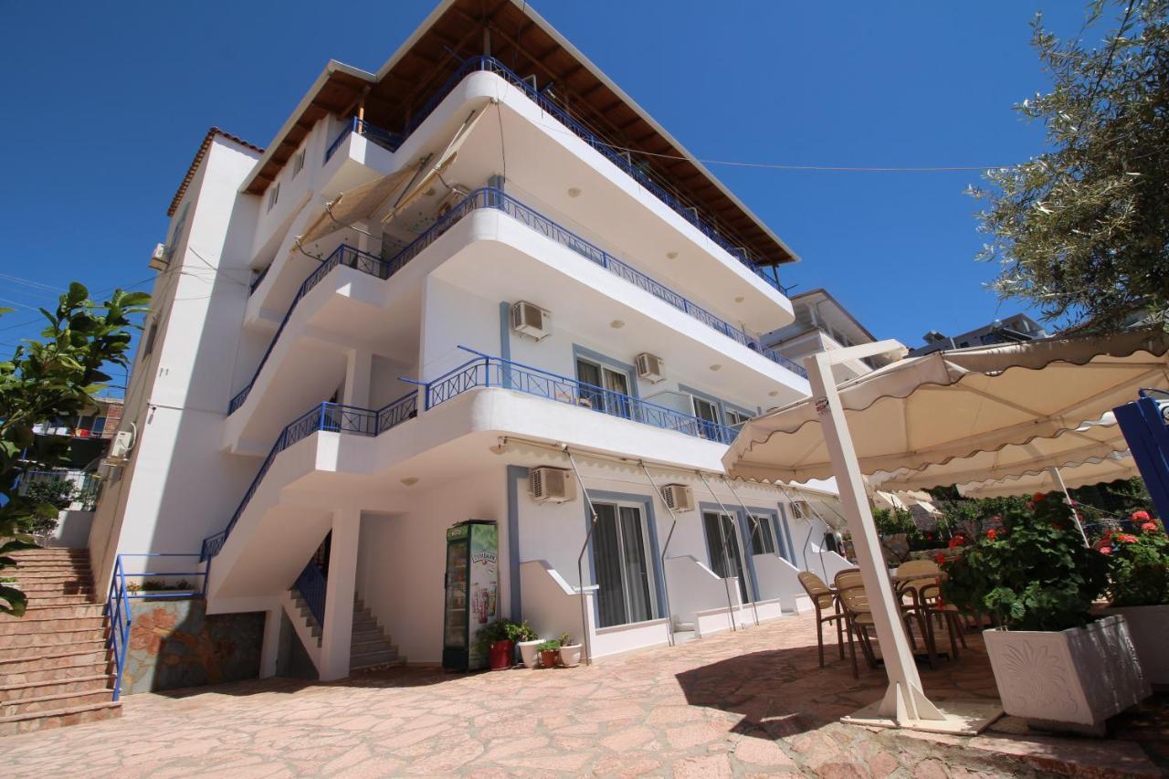 Murati Suites Саранде Екстериор снимка