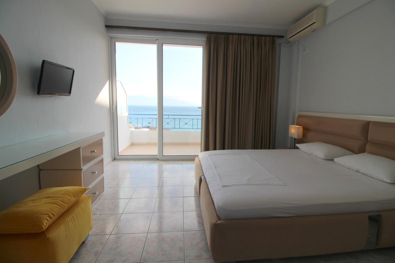 Murati Suites Саранде Екстериор снимка