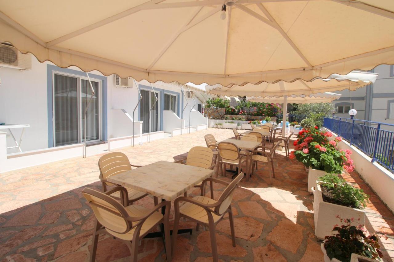 Murati Suites Саранде Екстериор снимка