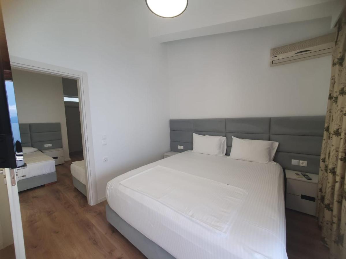 Murati Suites Саранде Екстериор снимка